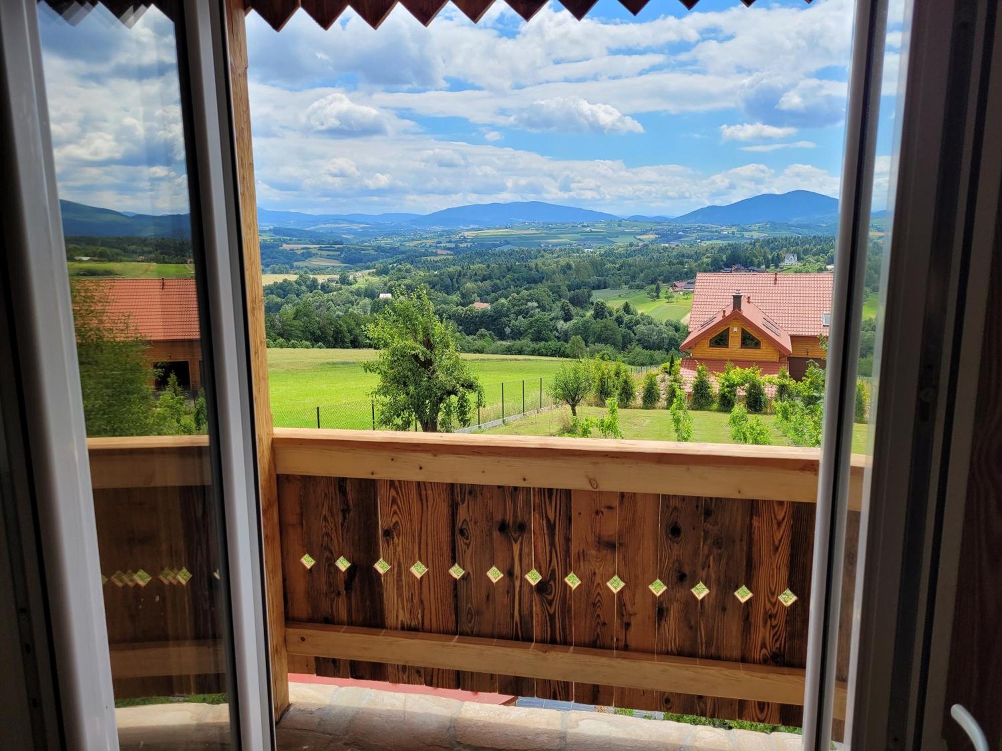 Fantastic View Vineyard Beskid Mountains Gruszow  Zimmer foto